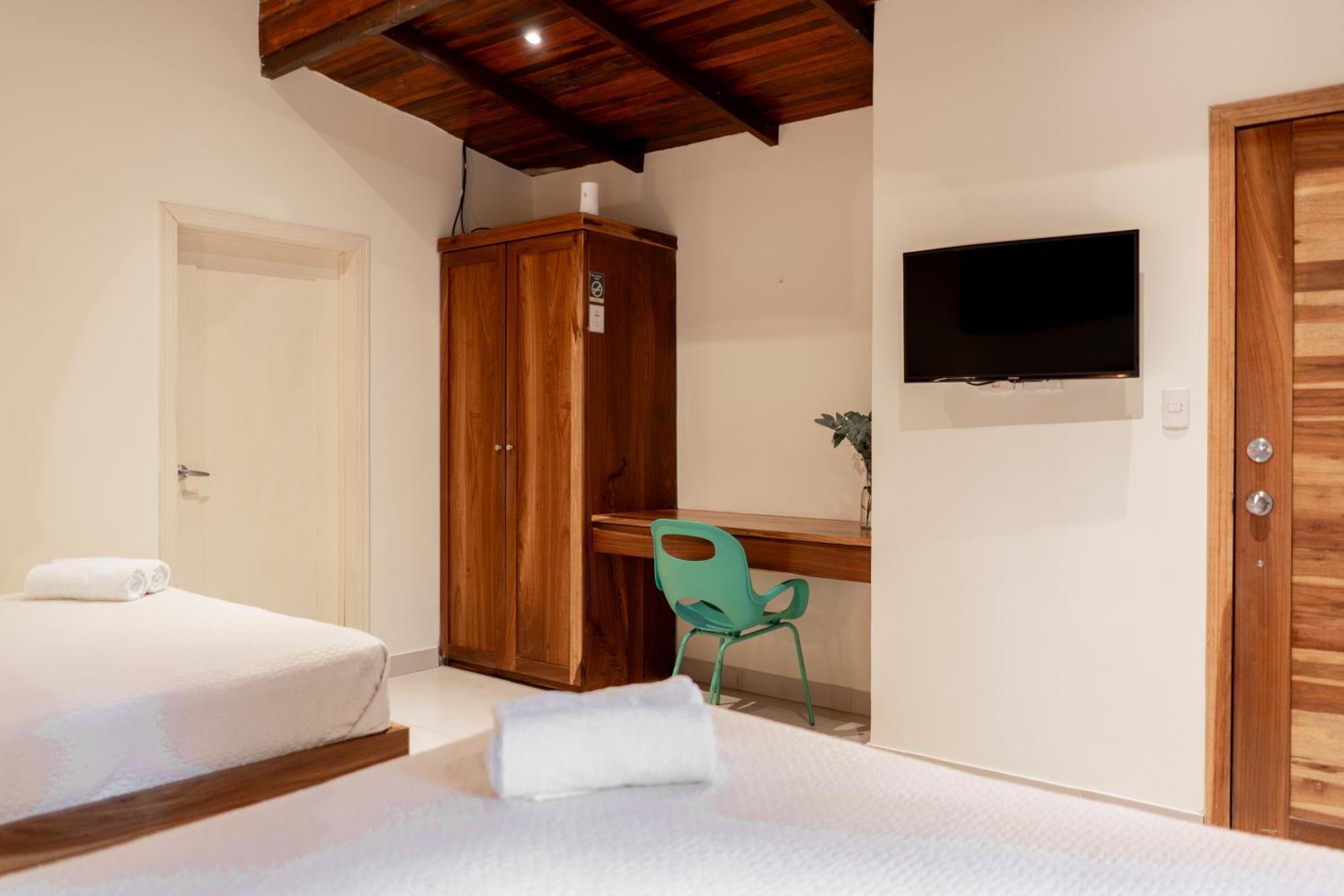 Banana Beach Bungalows Playa Santa Teresa  Εξωτερικό φωτογραφία