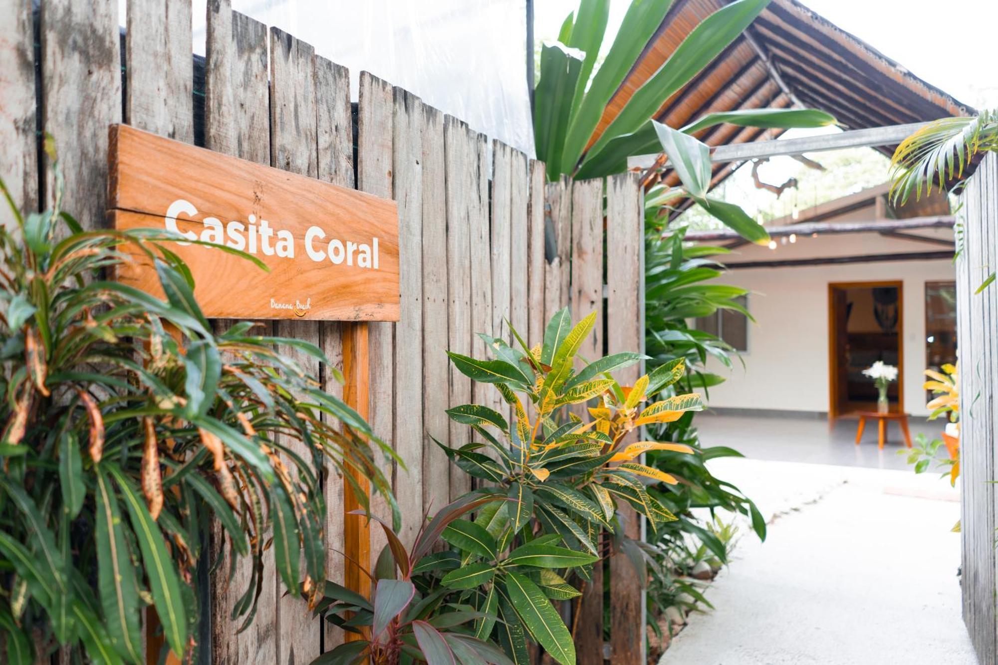 Banana Beach Bungalows Playa Santa Teresa  Εξωτερικό φωτογραφία